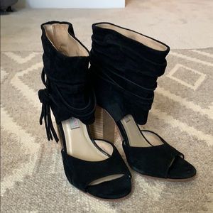 Kristin Cavallari for Chinese Laundry black shoes